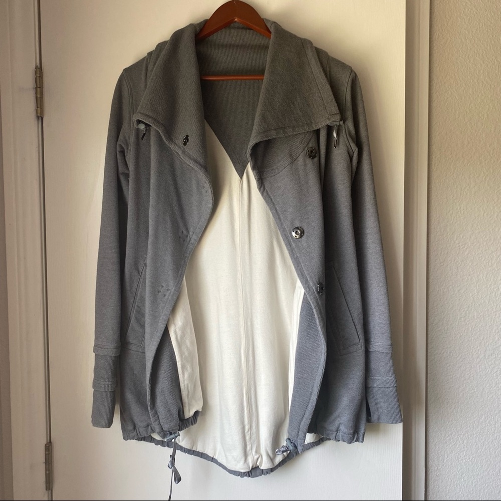 Lululemon Gratitude Wrap Jacket - image 4